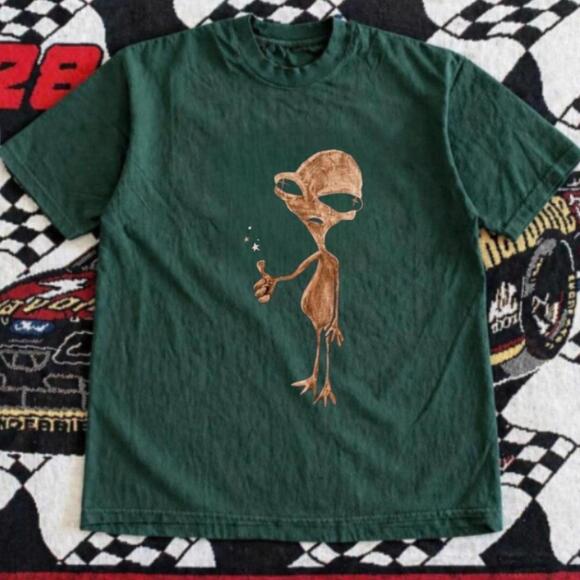 Tops - Gildan Men Green T-Shirt Alien Green Cotton T-Shirt